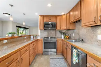 Kitchen w/Stainless Appliances