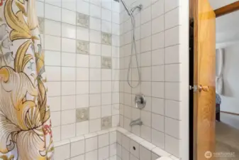 Primary Bed / Bathroom