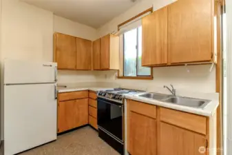 Kitchen 2 of 2
