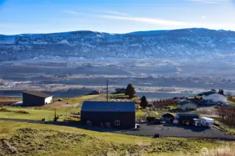 South view of the Colockum, lower Stemilt Basin and Malaga.