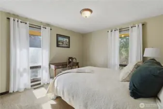 2nd bedroom upstairs