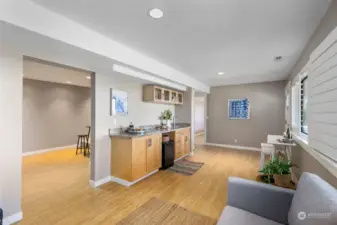 Wet bar in the lower level living space...great for entertaining or multigenerational living?