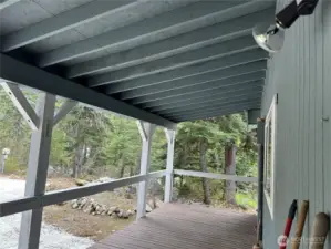 Covered back deck