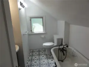 Bath on 2nd floor with clawfoot tub!