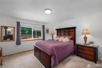 Very large primary bedroom