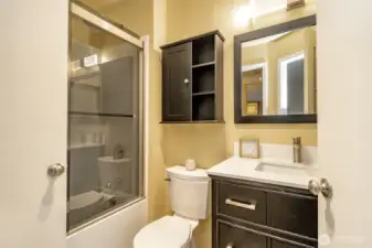 Upstairs Bthrm w access to 2nd Mstr Bedroom