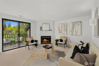 Beautifully remodeled top floor unit in the Lakeside of Redmond community.