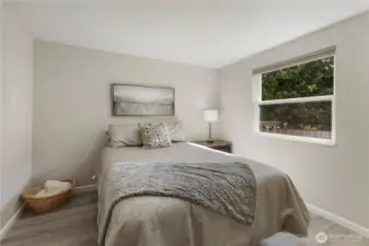 Guest bedroom 2