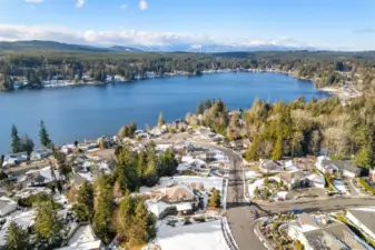 Arial vies of Kitsap Lake and Olympic mountains