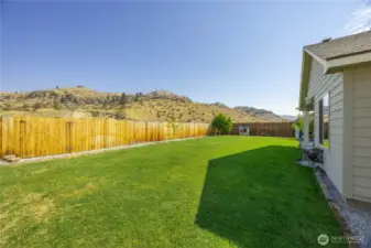 large backyard w/ access to the backfield
