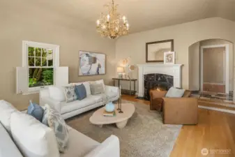 This living room evokes the glamour of a bygone era and is timeless.