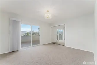 2nd ensuite with patio access