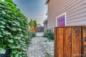 Side patio