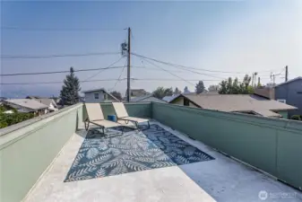Deck off primary bedroom