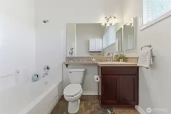 Guest bedroom en-suite bathroom.