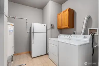 Lower floor laundry room