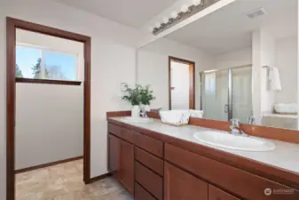 Primary bathroom with separated toilet room for added privacy!