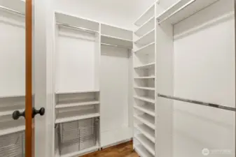 Primary Bed Walk-in Closet