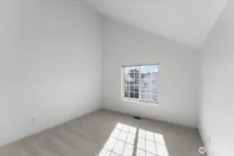 Large 2nd Bdrm-Cathedral Ceiling