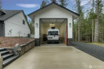 16'X32' insulated boat/rv garage