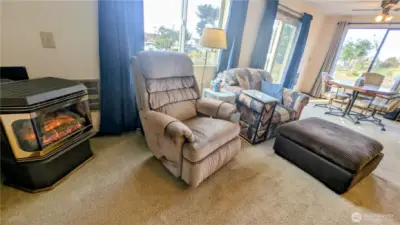 The free standing propane fireplace takes the chill off those winter mornings and stormy nights.