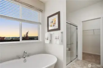 These photos feature the model home and do not represent the actual home that is currently for sale.