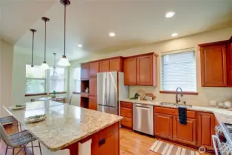 Beautiful kitchen with loads of granite counters & newer appliances.