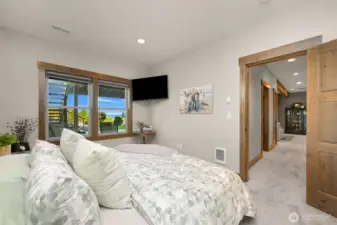 Lower level bedroom 4