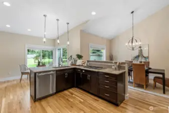 Spacious kitchen with Granite counters