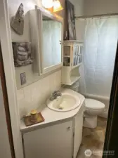 Main Floor Full-Bath