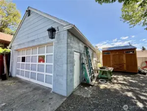 Detached Garage with Storage Loft