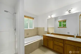 5 piece bathroom off of primary bedroom.