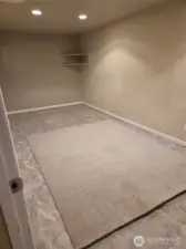 Large downstairs bedroom/bonus room.