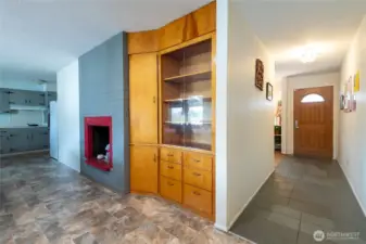 Entrance hallway leads to kitchen.