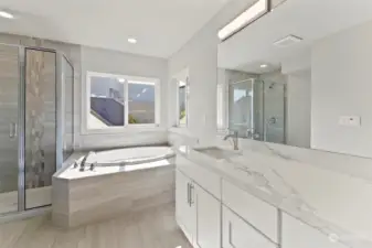 5 piece main bathroom