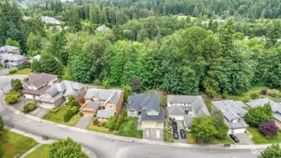 Ideal location in Sammamish- close to Soaring Eagle Park, the Plateau Country Club, local schools, city hall and farmer's market.