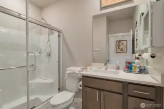 Main floor 3/4 bath