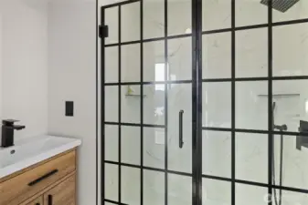 3/4 bath with BIG shower