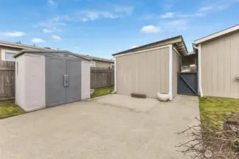 Storage sheds in backyard