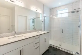 Main bathroom