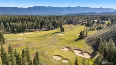 Snowshoe or XC Ski to the winery from your back yard!!! How good is that?!?!?