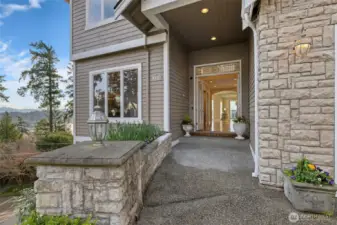 Lovely, grand entrance