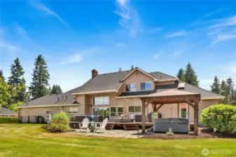 Private back yard and deck, great for entertaining.