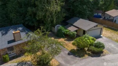 Detached Garage
