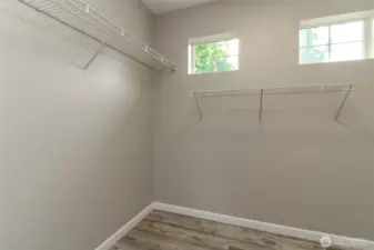 walk-in closet