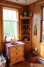 Dining area off the kitchen