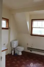 Upstairs bathroom