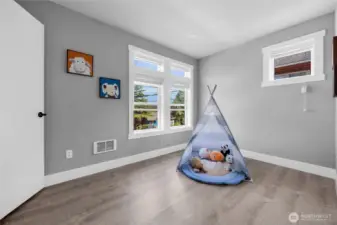Second floor - Guest bedroom