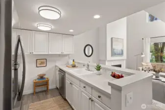 Great kitchen for everyday living & easy entertaining.