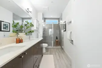 Primary ensuite bathroom
